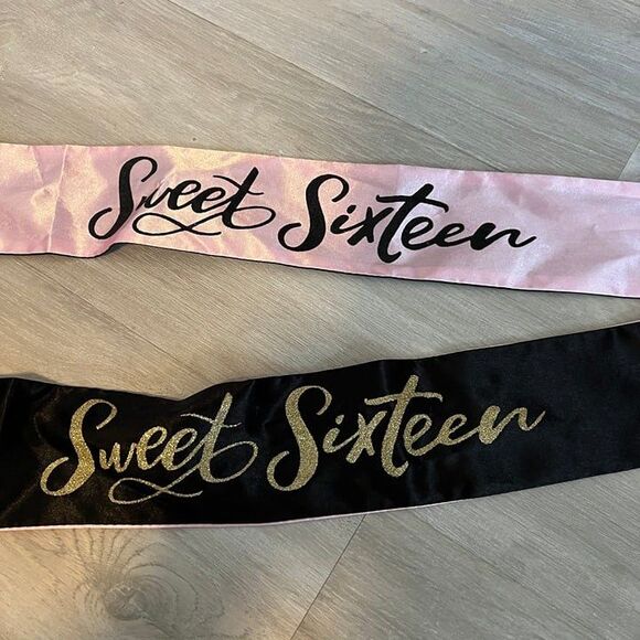 Sweet 16 Sash - Picture 1 of 4